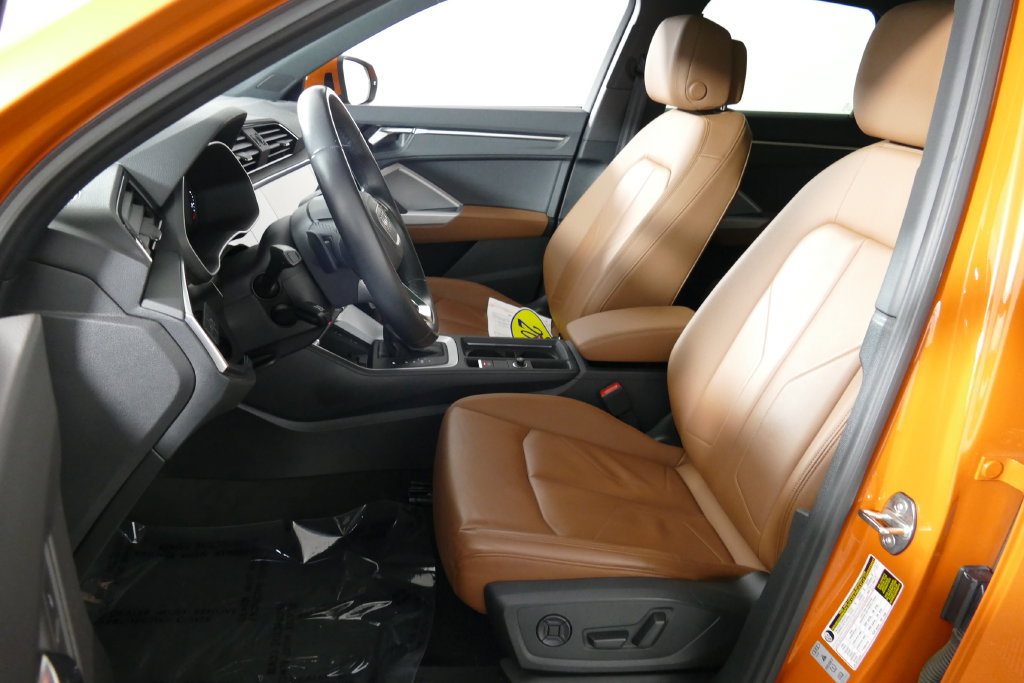 Used 2024 Audi Q3 2.0T Premium w/ Convenience Package AWD/4WD image 10