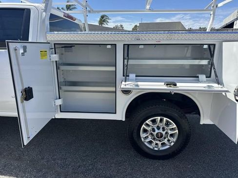 New 2026 GMC Sierra 2500 Pro w/ Convenience Package RWD image 24