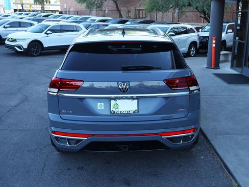 Used 2021 Volkswagen Atlas Cross Sport SE w/ Panoramic Sunroof Package AWD/4WD image 10