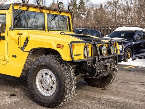 Used 2003 HUMMER H1 Open Top image 3