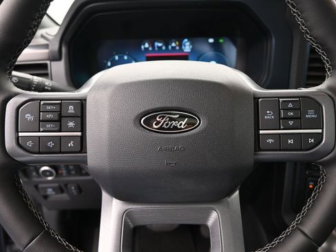 Used 2025 Ford F150 Lariat w/ Equipment Group 502A High AWD/4WD image 35