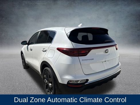 Used 2022 Kia Sportage LX w/ LX AWD Value Edition Package image 4
