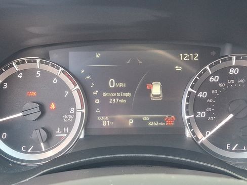 Used 2025 Toyota Highlander LE AWD/4WD image 20