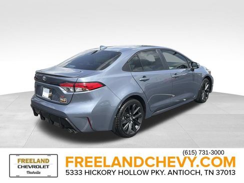 Used 2026 Toyota Corolla SE FWD image 3