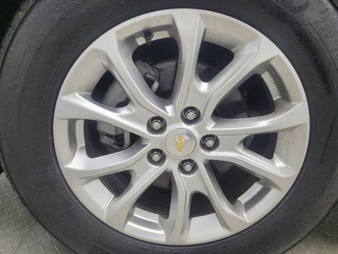 Used 2021 Chevrolet Equinox LS w/ LS Convenience Package image 31