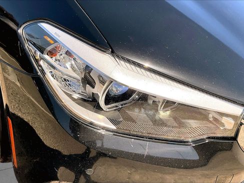 Used 2018 BMW 530i RWD image 27