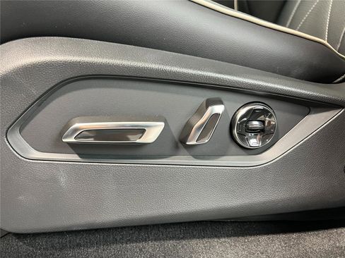 New 2026 Acura MDX SH-AWD w/ Advance Package image 14