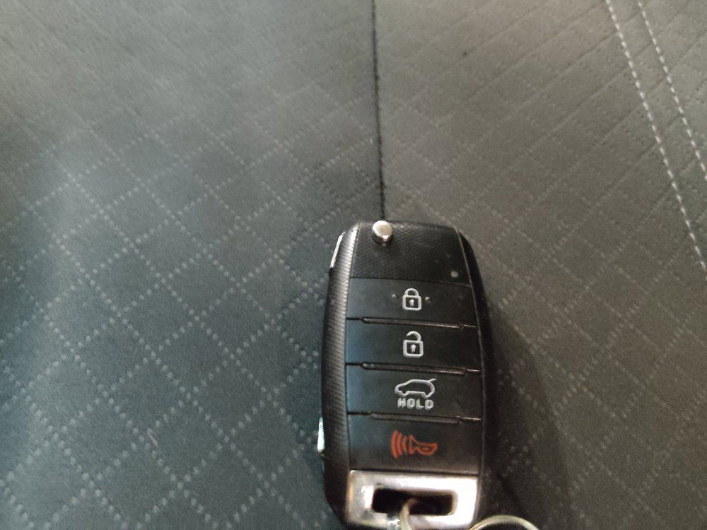 Used 2017 Kia Sorento AWD image 32