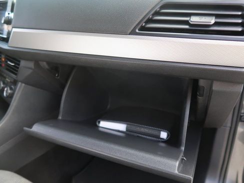 Used 2019 Volkswagen Jetta S image 37