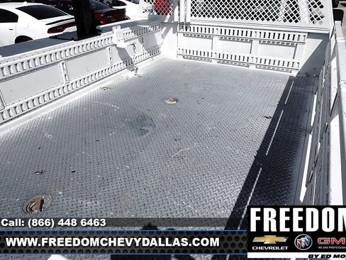 Used 2014 Ford F550 4x4 Regular Cab Super Duty image 31