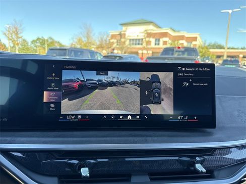 Used 2025 BMW X5 xDrive40i w/ Executive Package image 23