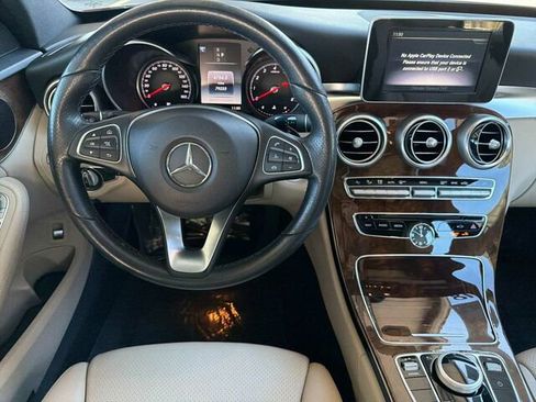 Used 2018 Mercedes-Benz C 300 Sedan image 18