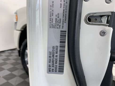 Used 2021 RAM 2500 Limited AWD/4WD image 12