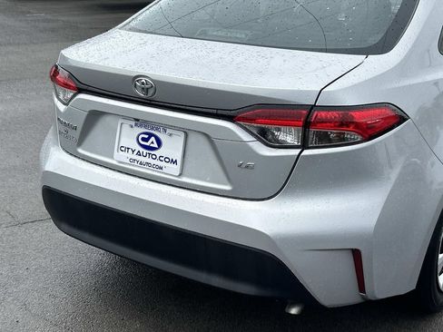 Used 2024 Toyota Corolla LE FWD image 14