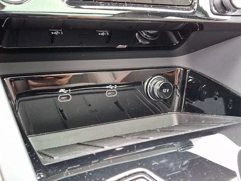 Certified 2025 Audi Q5 Premium AWD/4WD image 25