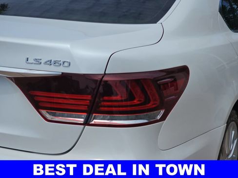 Used 2016 Lexus LS 460 w/ Comfort Package RWD image 40