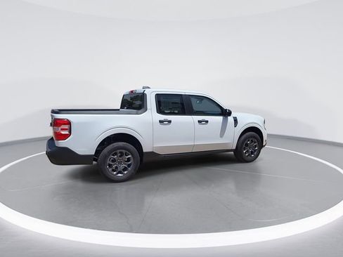 New 2025 Ford Maverick XLT w/ XLT Luxury Package image 8