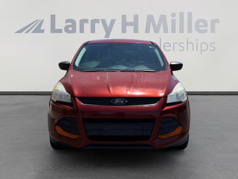 Used 2015 Ford Escape S FWD image 8