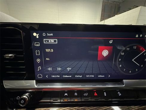 Certified 2024 GMC Sierra 1500 Elevation w/ X31 Off-Road Package image 16