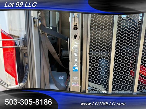 Used 2017 Ford Transit 350 XL RWD image 49