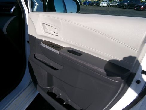 Used 2021 Toyota Sienna LE AWD/4WD image 34
