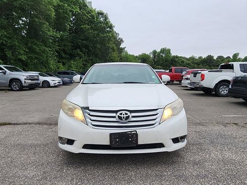 Used 2011 Toyota Avalon Limited FWD image 8