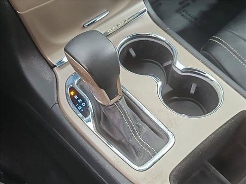 Used 2017 Jeep Grand Cherokee Limited RWD image 18