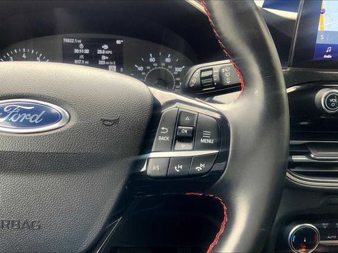 Used 2022 Ford Escape SEL w/ SEL Stealth AWD Package image 24