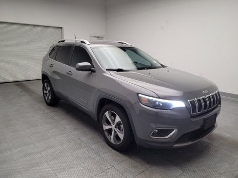 Used 2019 Jeep Cherokee Limited image 13