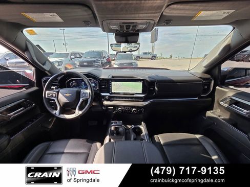 Used 2024 Chevrolet Silverado 1500 LTZ w/ Technology Package AWD/4WD image 26