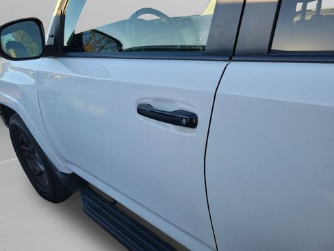 Used 2021 Toyota 4Runner Venture image 21