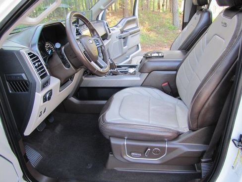 Used 2019 Ford F150 Limited w/ Trailer Tow Package image 19