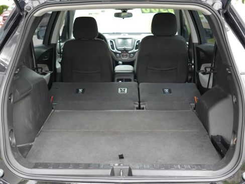 Used 2018 Chevrolet Equinox LS FWD image 14