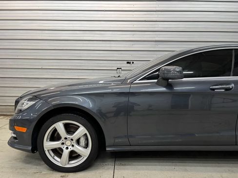 Used 2013 Mercedes-Benz CLS 550 4MATIC image 3