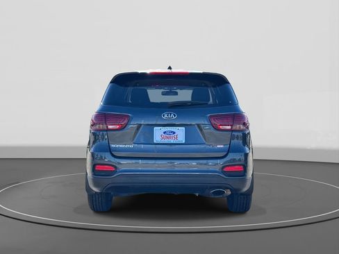Used 2020 Kia Sorento LX image 6
