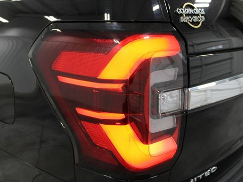 Used 2024 Ford Expedition Max Limited image 27