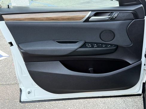 Used 2018 BMW X4 xDrive28i image 19