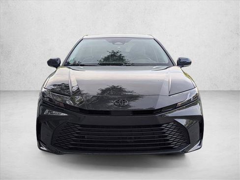 Used 2025 Toyota Camry LE FWD image 2