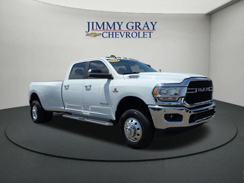 Used 2022 RAM 3500 Big Horn w/ Level C Equiment Group AWD/4WD image 7