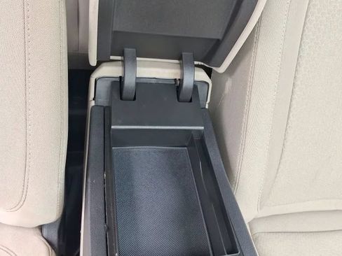 Used 2018 Ford Escape SE AWD/4WD image 28