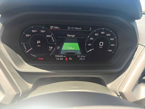 Used 2023 Audi Q4 e-tron Premium w/ Convenience Package AWD/4WD image 28