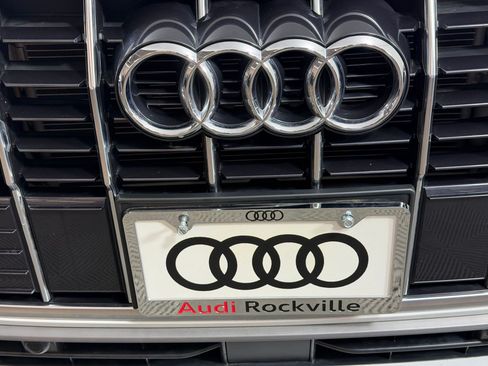 Used 2023 Audi Q3 2.0T Premium w/ Convenience Package AWD/4WD image 27