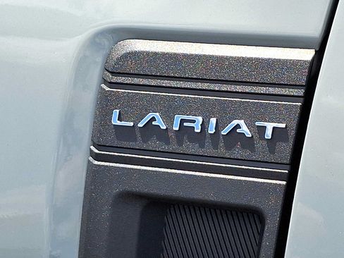 Used 2022 Ford Maverick Lariat w/ Lariat Luxury Package FWD image 30