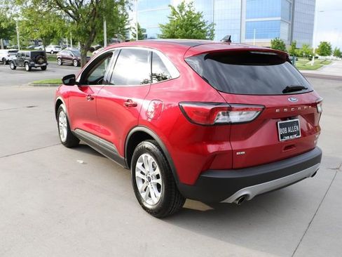 Used 2020 Ford Escape SE AWD/4WD image 4