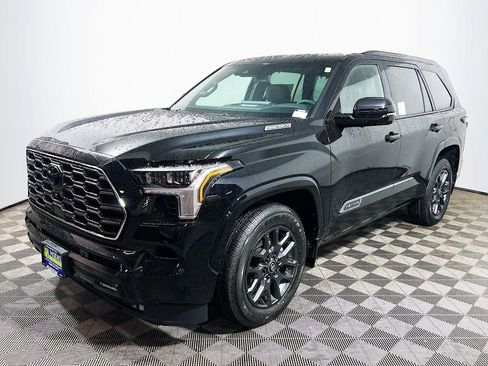 New 2026 Toyota Sequoia Platinum image 4