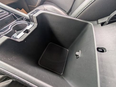 Used 2022 Jeep Grand Cherokee Limited image 30