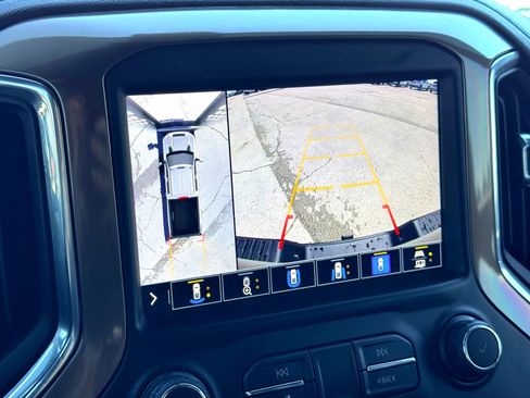 Used 2021 Chevrolet Silverado 2500 High Country w/ Z71 Off-Road Package image 32