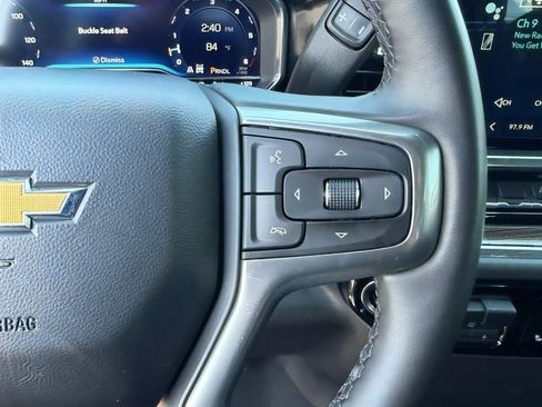 Used 2024 Chevrolet Silverado 1500 LT AWD/4WD image 32