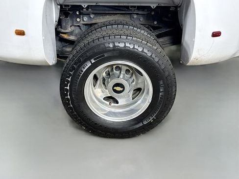 Used 2018 Chevrolet Silverado 3500 LTZ w/ Duramax Plus Package image 35