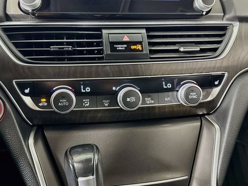 Used 2019 Honda Accord EX-L image 17